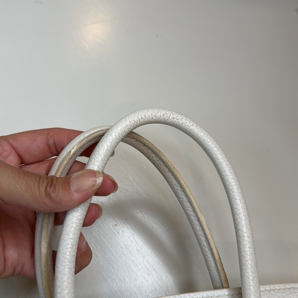 Hermès Birkin 30 in White Clemence Leather w/ Palladium hardware - Picture 15 of 17